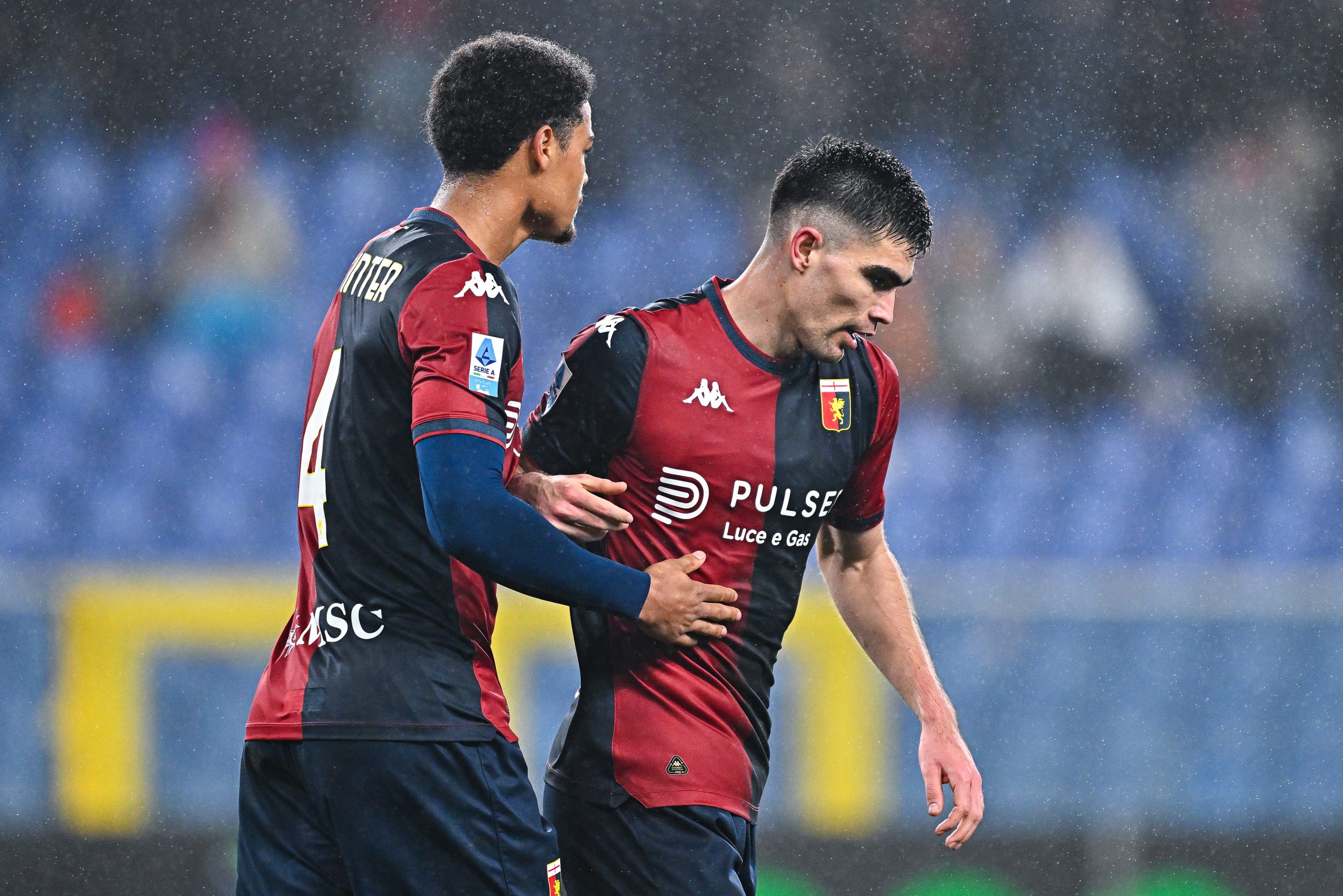 De Winter e Vasquez rientrano a Genova dopo le nazionali