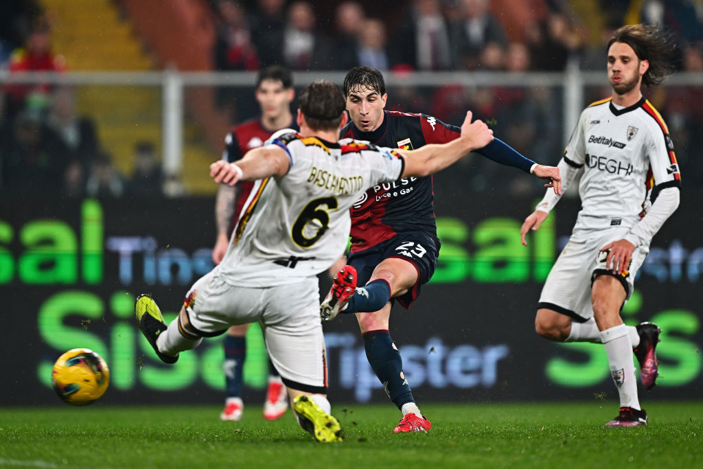 Miretti brilla: doppietta decisiva e il Genoa supera il Lecce 2-1