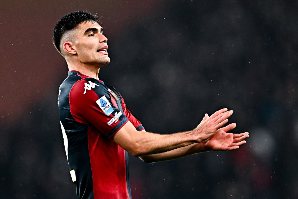 Vasquez, fascia da capitano e… un traguardo importante: raggiunte le 100 presenze con il Genoa