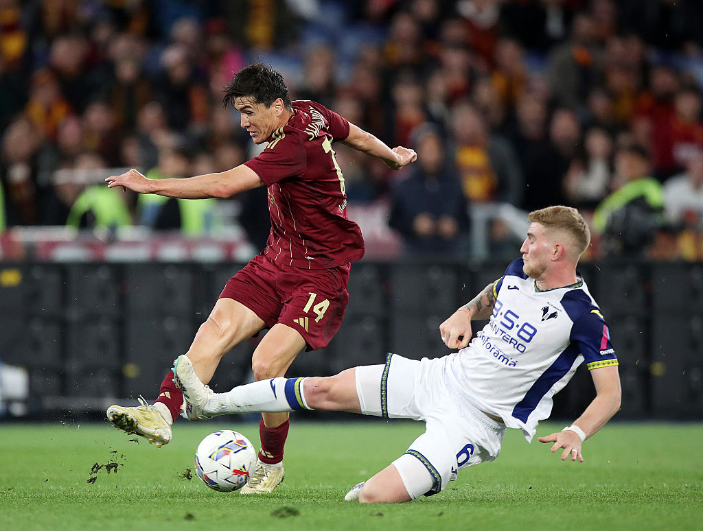 Genoa, nel mirino c’è Shomurodov della Roma