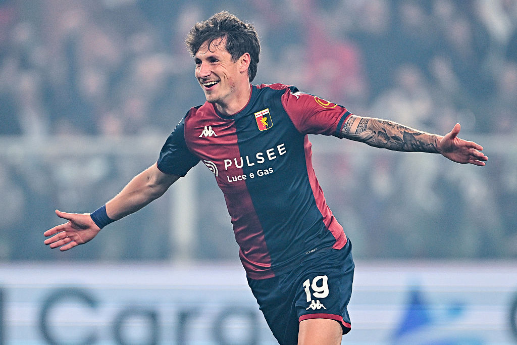 Asta benefica: le maglie del Genoa su Memorabid per la Ghirotti