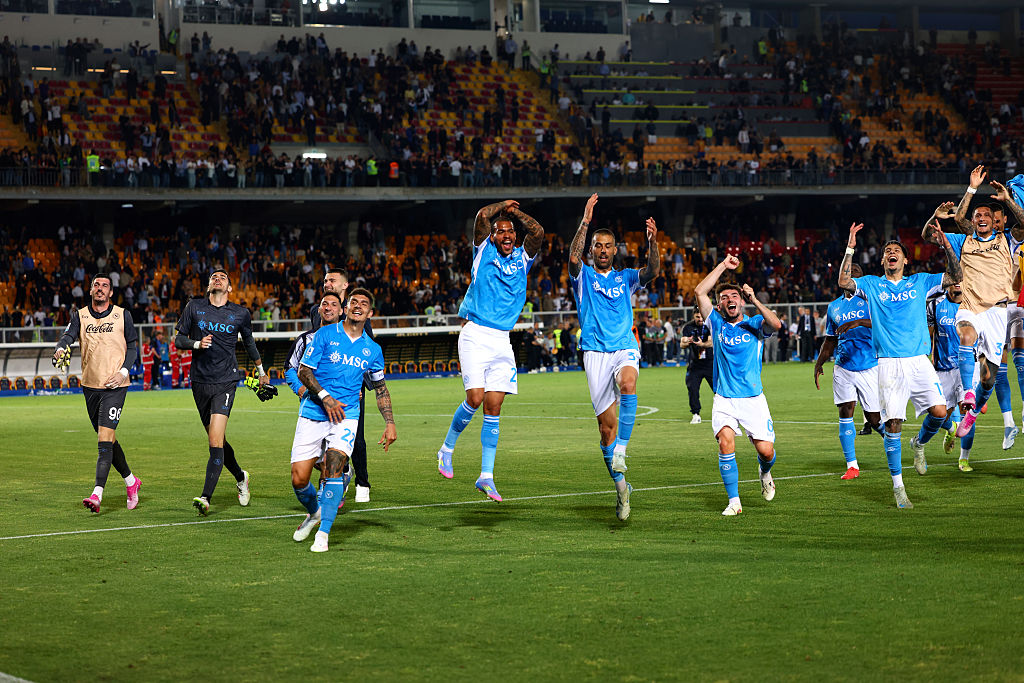 Napoli e Genoa: una sfida tra amicizia e rivalità