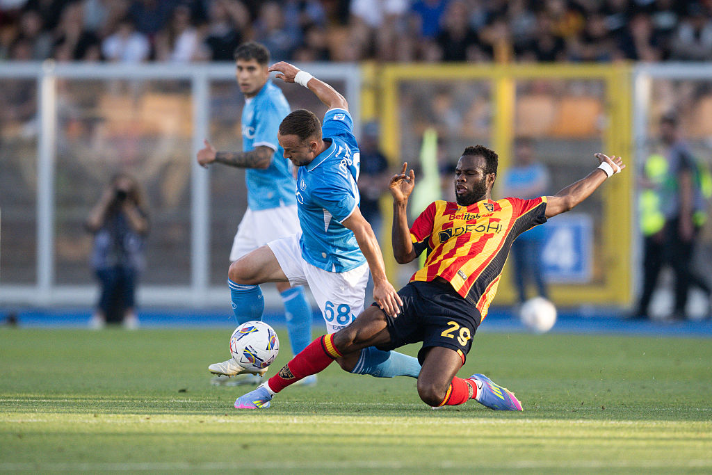 Napoli, Lobotka in dubbio per il match contro il Genoa