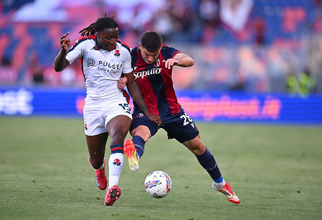 Genoa, Norton-Cuffy: “Allenamenti notturni per la Serie A e l’Under 21”