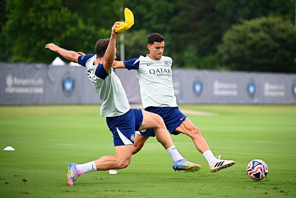 Genoa scatenato: assalto a Carboni, Rugani e Garcia per rinforzare la rosa