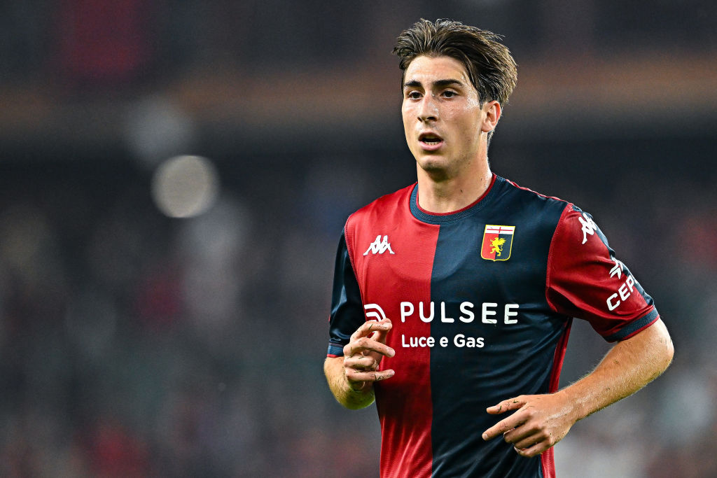 Mercato, assalto a Man e Colombo. Il Genoa vuole riportare in rosa anche Miretti e Cornet