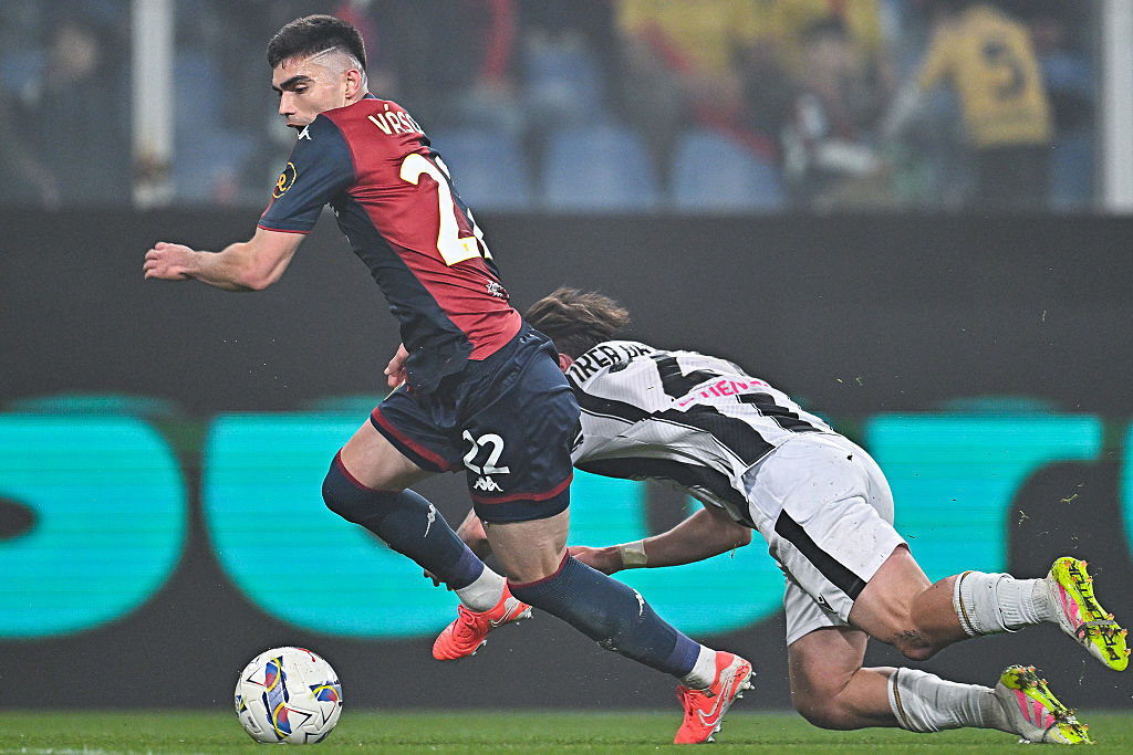 Genoa, via al raduno a Pegli. Vasquez torna con la Gold Cup