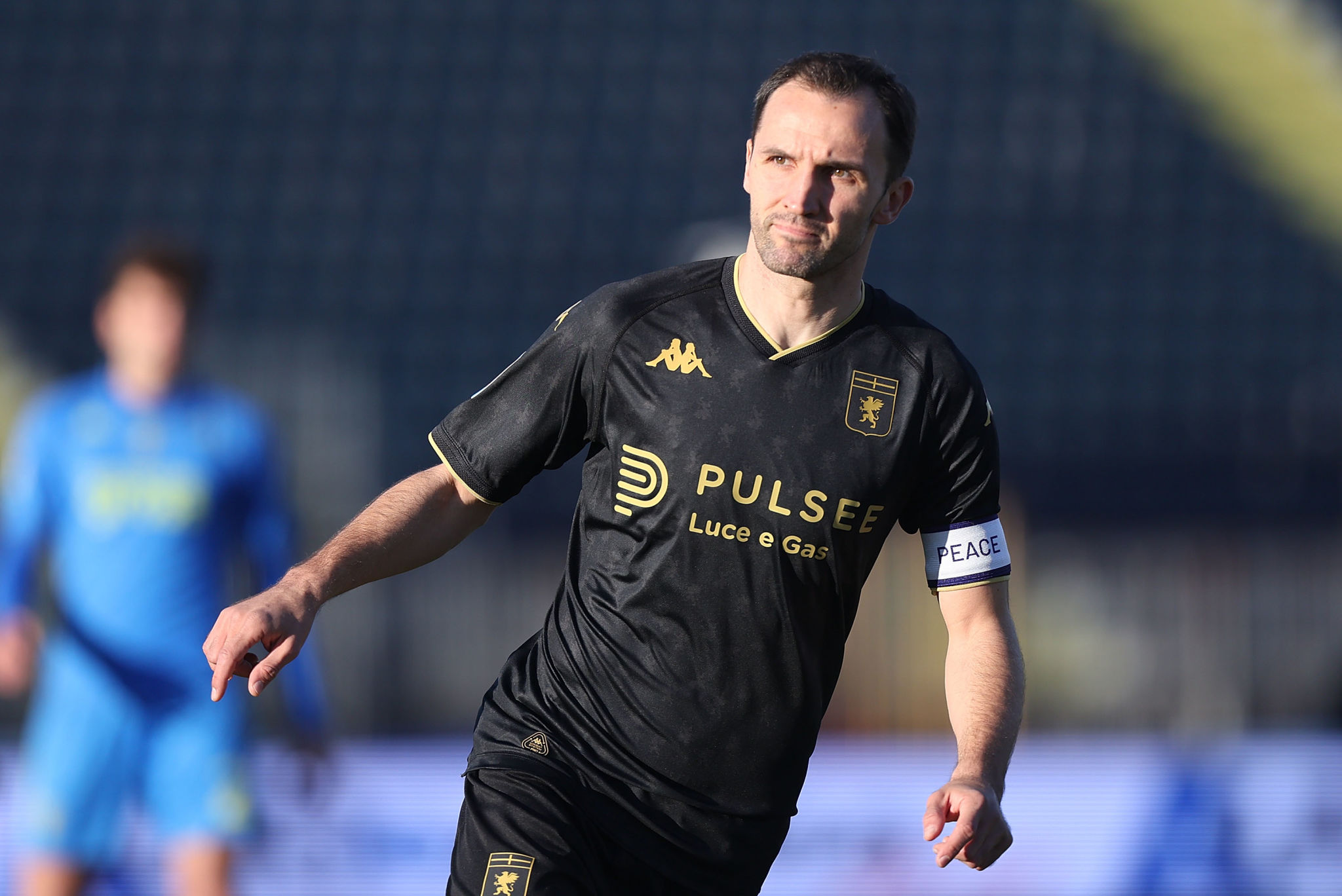 Genoa, svelata la maglia Home 2025/26: un omaggio alla storia