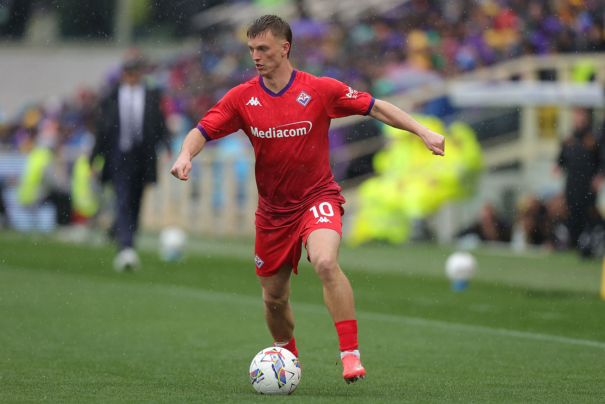 Mercato Genoa: Gudmundsson saluta, direzione Fiorentina per 13 milioni