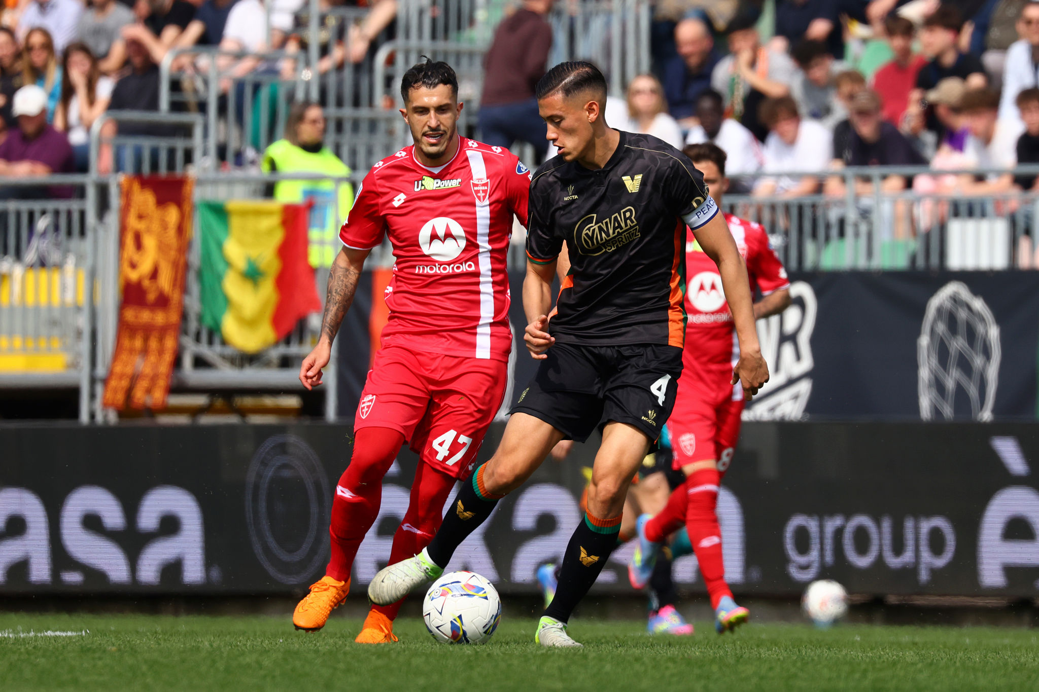 Genoa, Bani può partire: l’alternativa è Idzes del Venezia