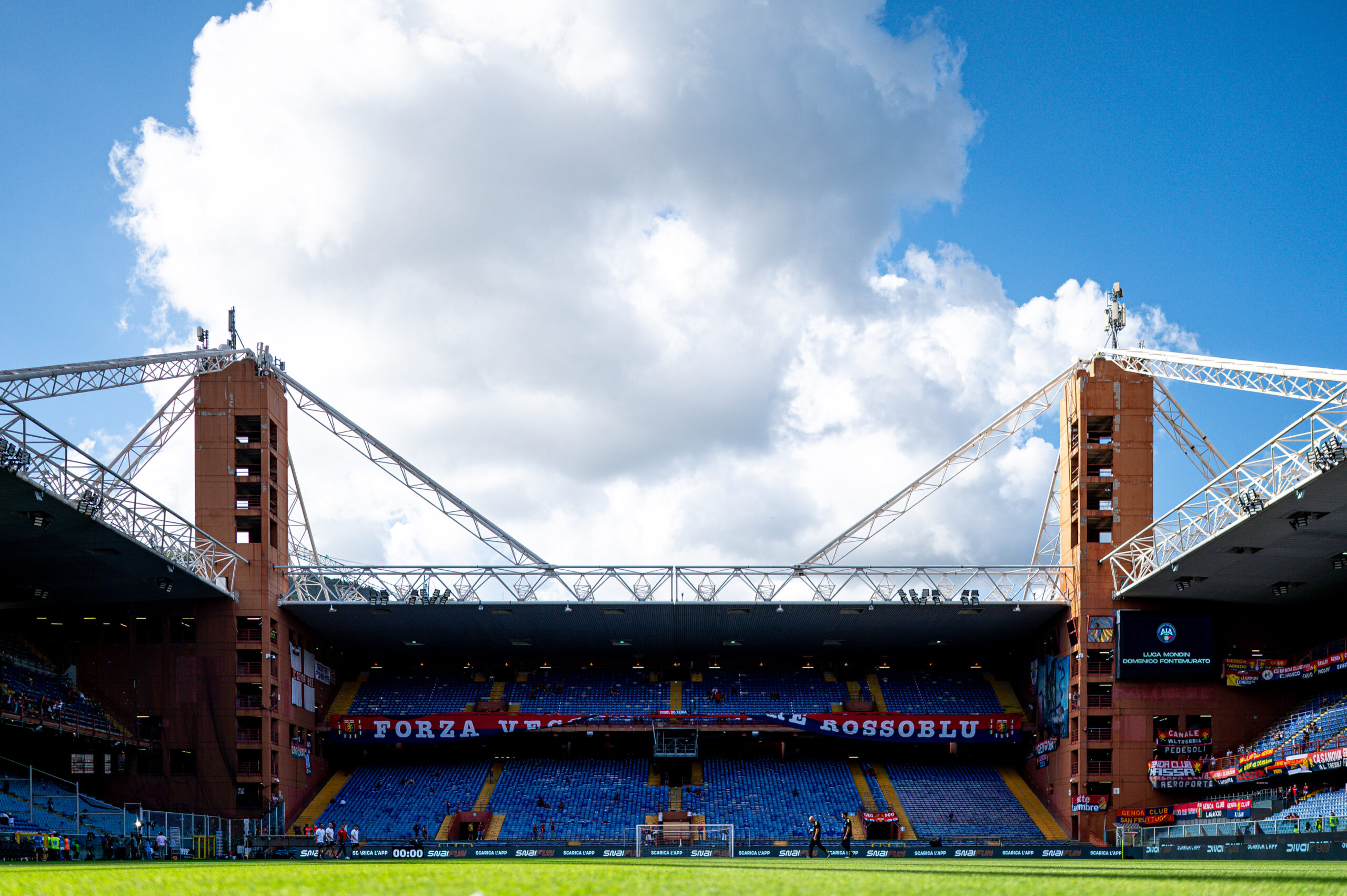 Lo voleva la Juve, ha scelto il Genoa: chi è il nuovo ds Diego Lopez