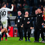 Genoa-Cremonese, gara sospesa per proteste sullo 0-2