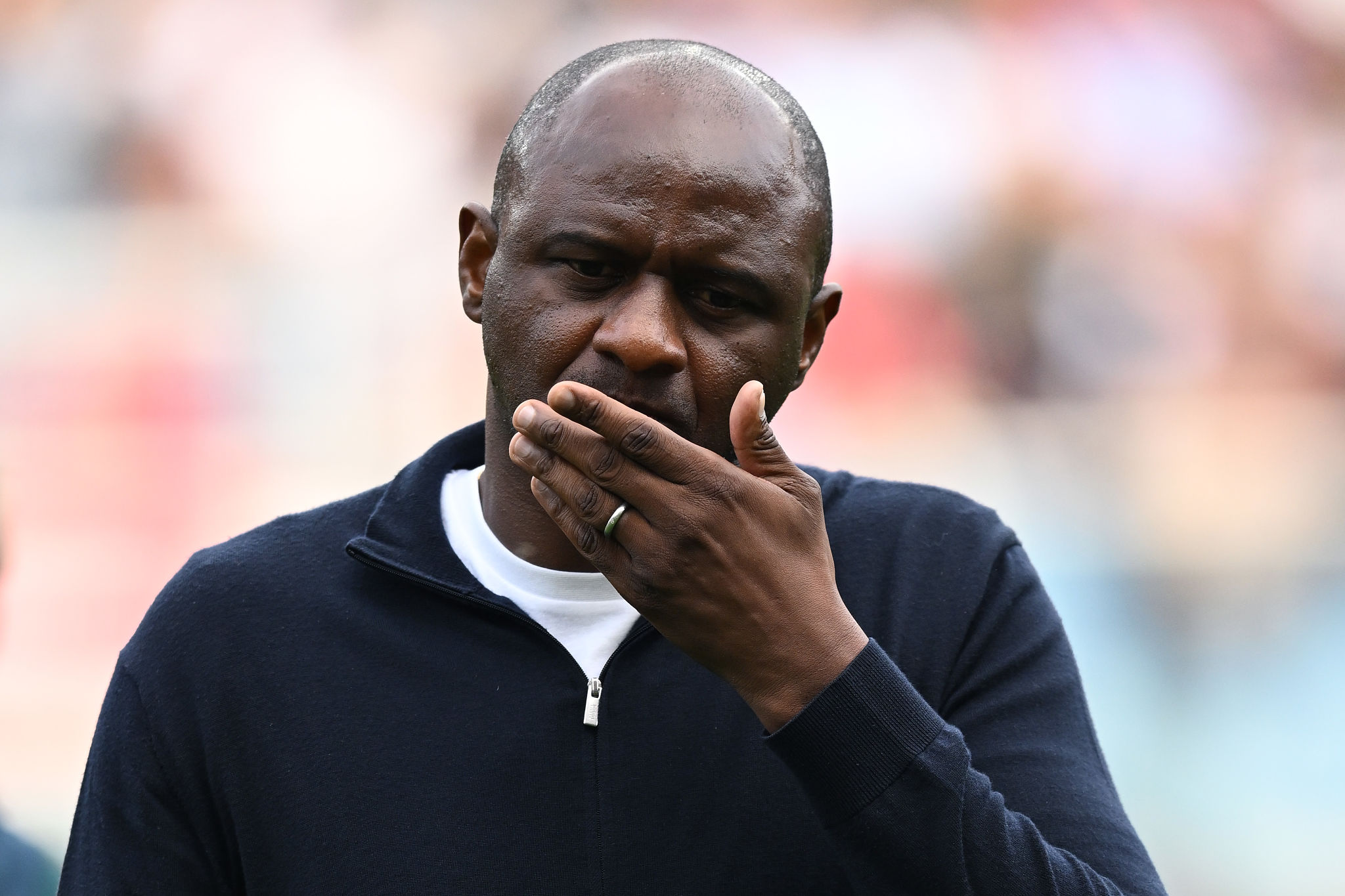 Genoa, Vieira: "Con la società parlo sempre. Spirito giusto per Torino"