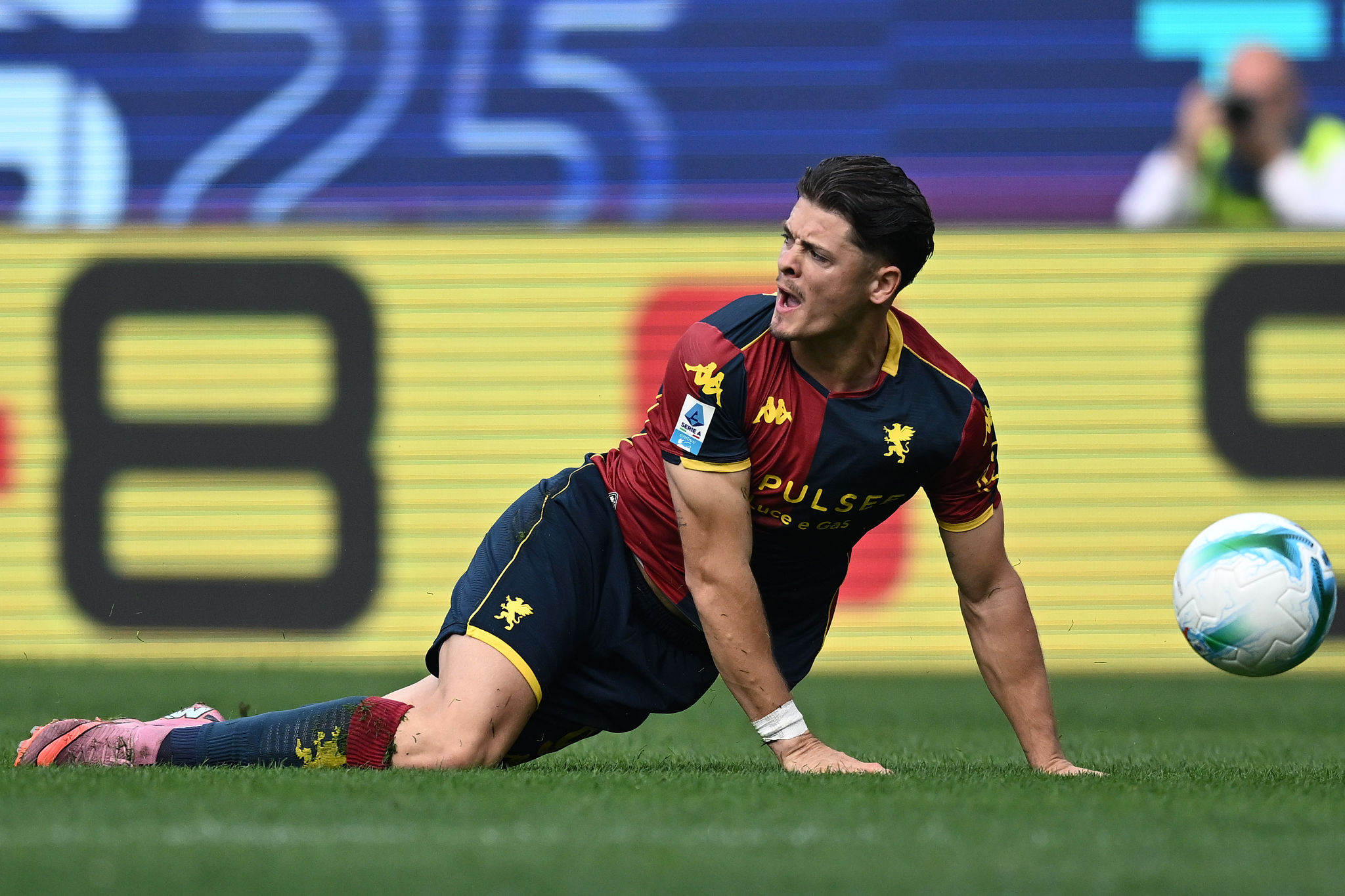 Il Genoa è ultimo da solo in Serie A: Fiorentina-Bologna 2-2