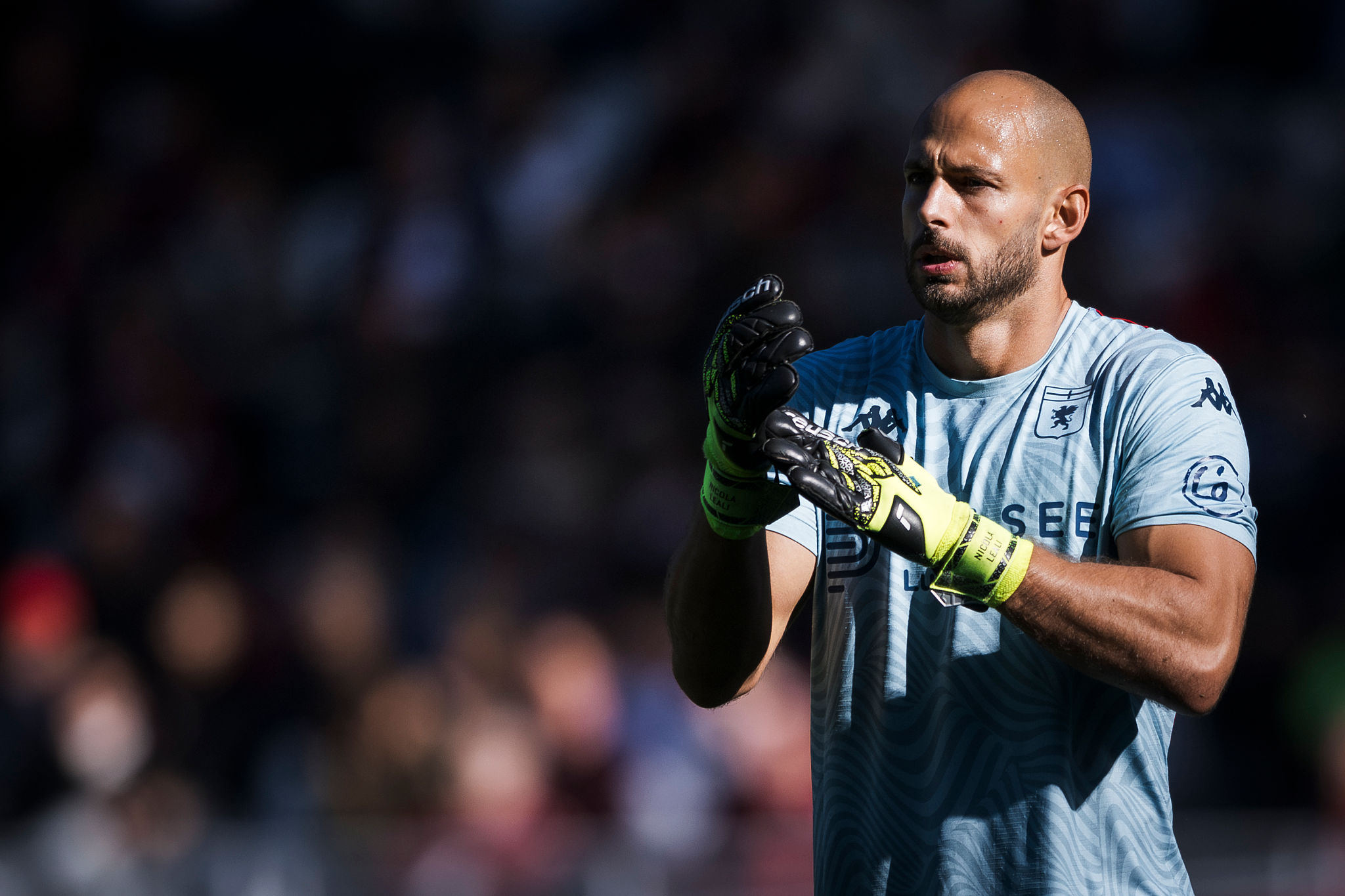 Leali eroe del Genoa, Ngonge sbatte sul muro rossoblù
