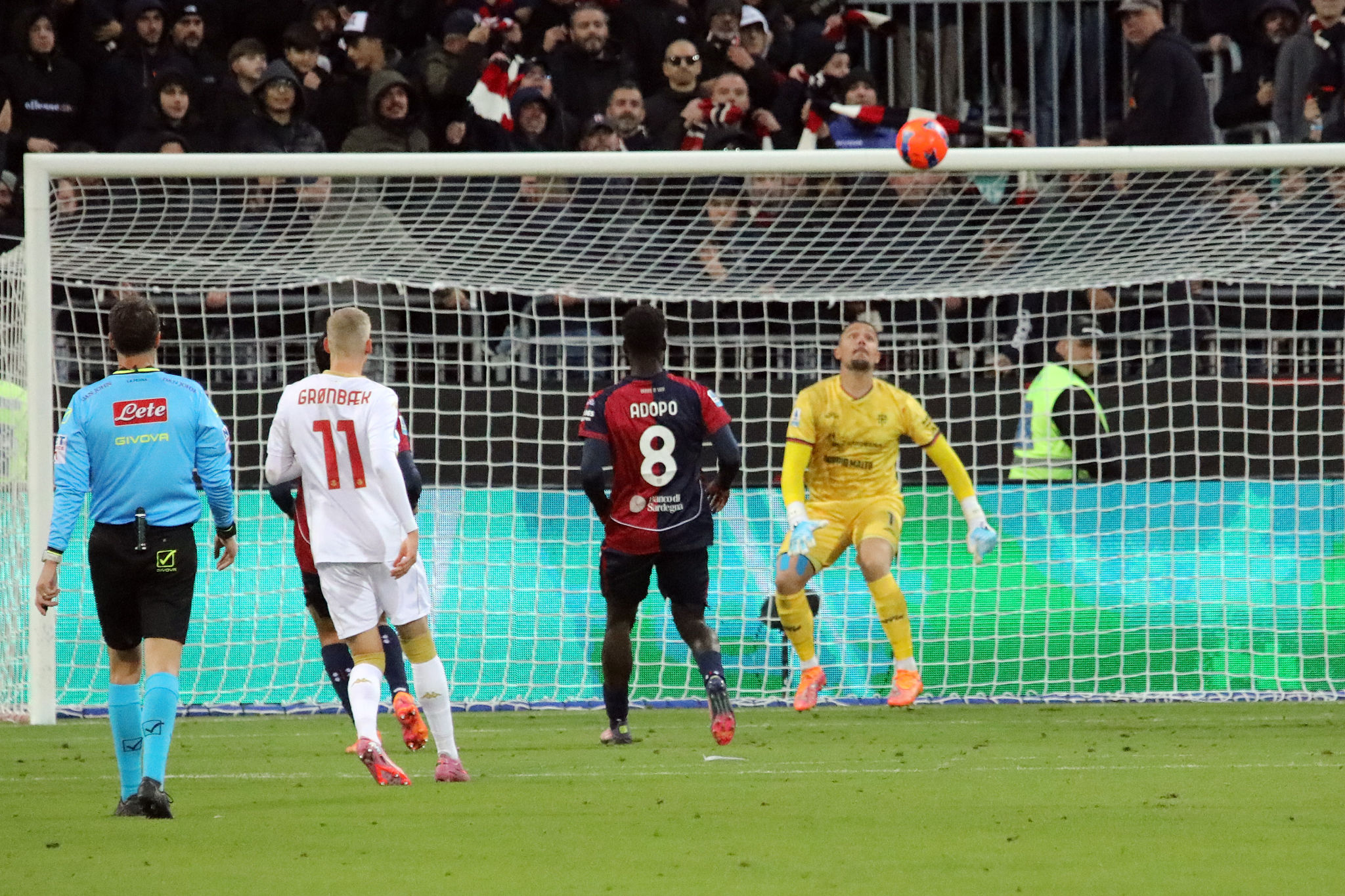 Genoa, il post-Cagliari: la gioia di Martin e l’exploit dei vichinghi