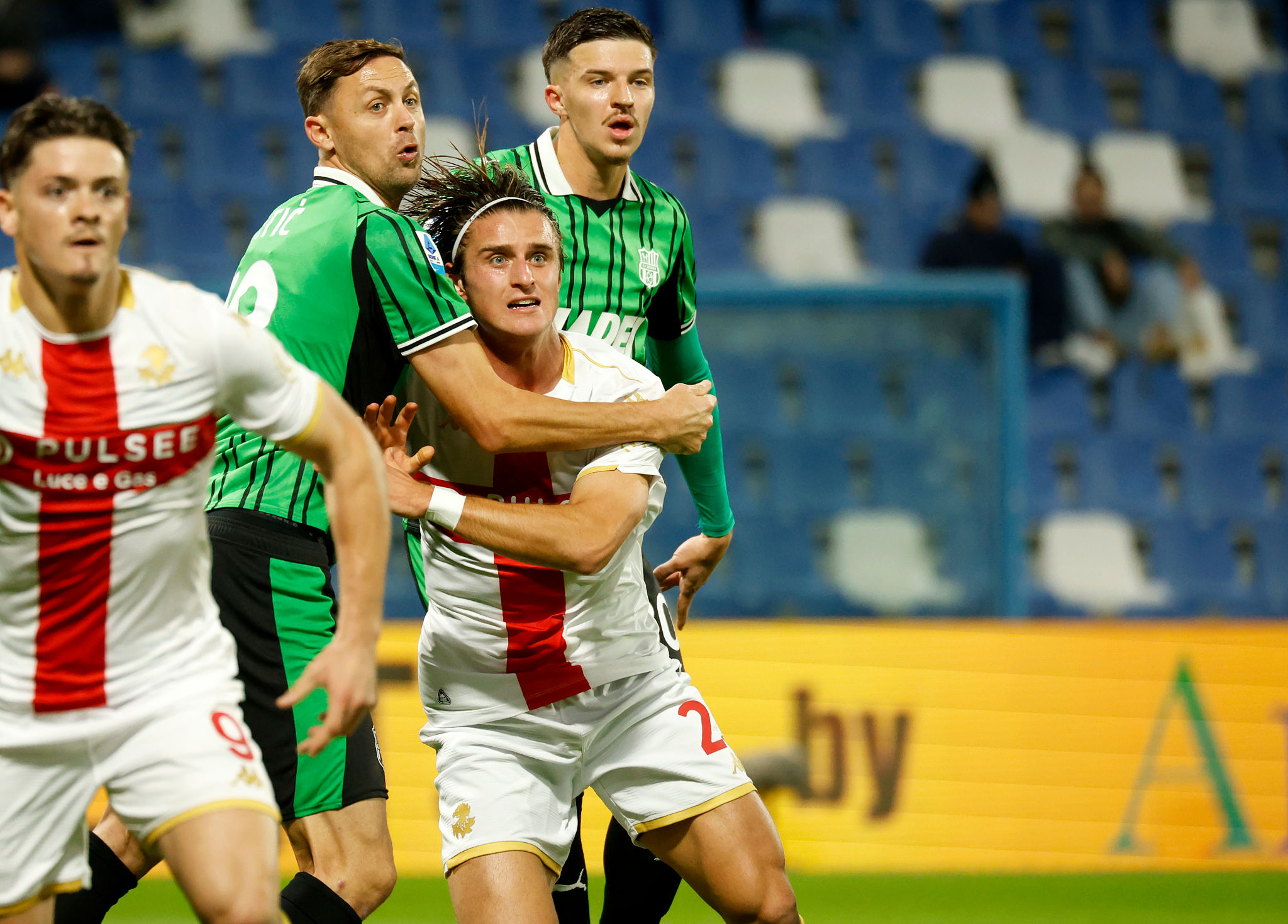 Colombo, avvio di stagione da dimenticare: l’attaccante è tra i peggiori della Serie A