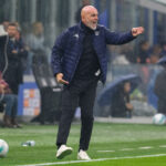 Fiorentina nel caos: il Genoa crocevia per il futuro di Pioli e la ricerca del nuovo DS