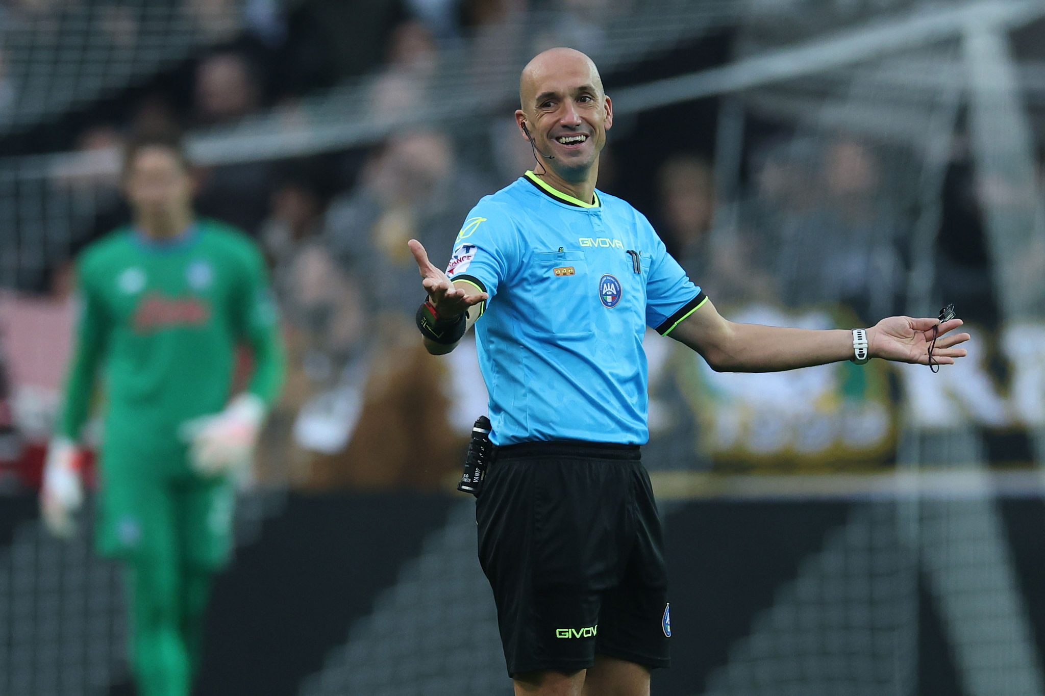 Genoa-Verona, designato l'arbitro della sfida: dirige Fabbri, al Var c'è Mazzoleni