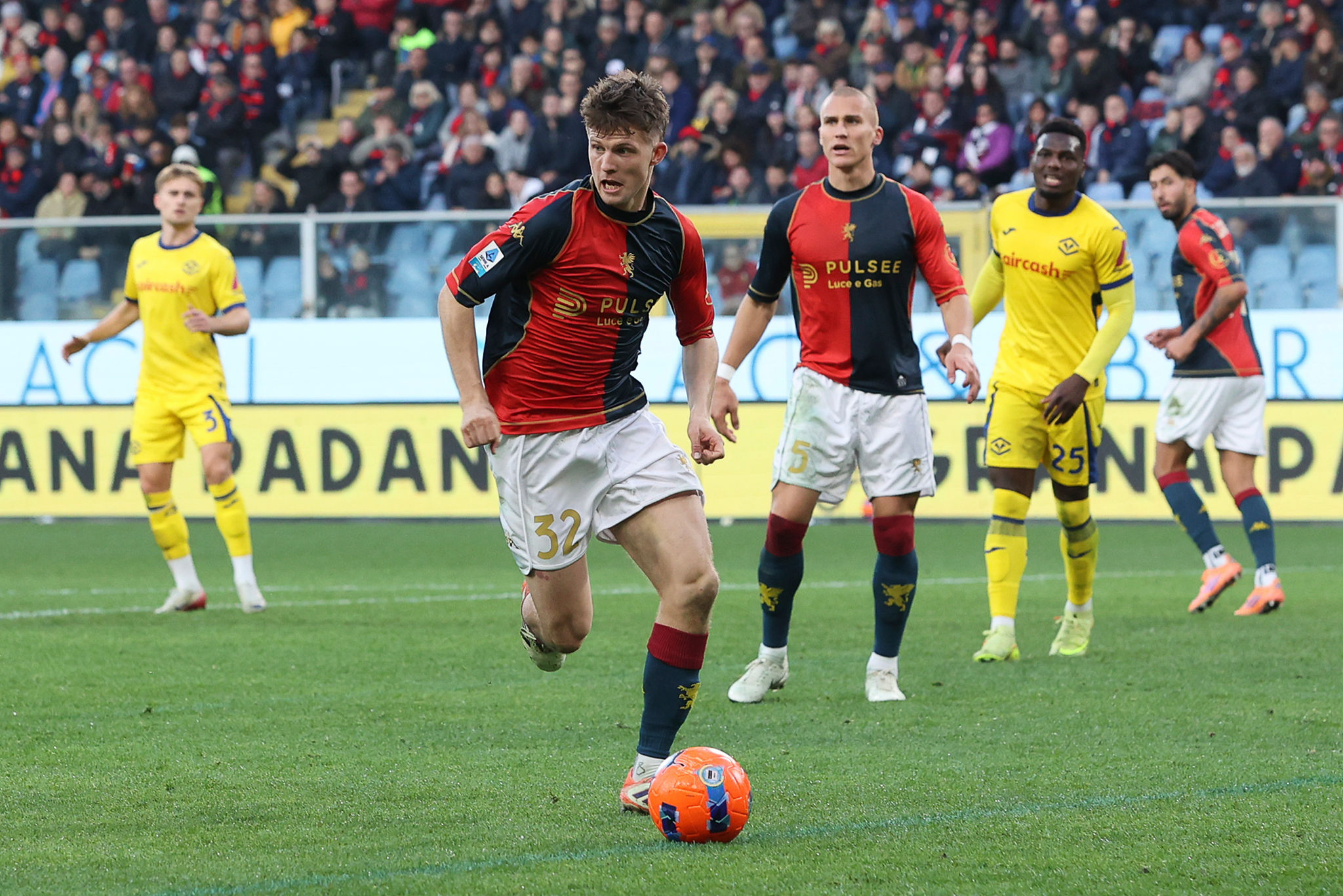 Asse di mercato tra Roma e Genoa: Frendrup nel mirino, Pisilli in uscita