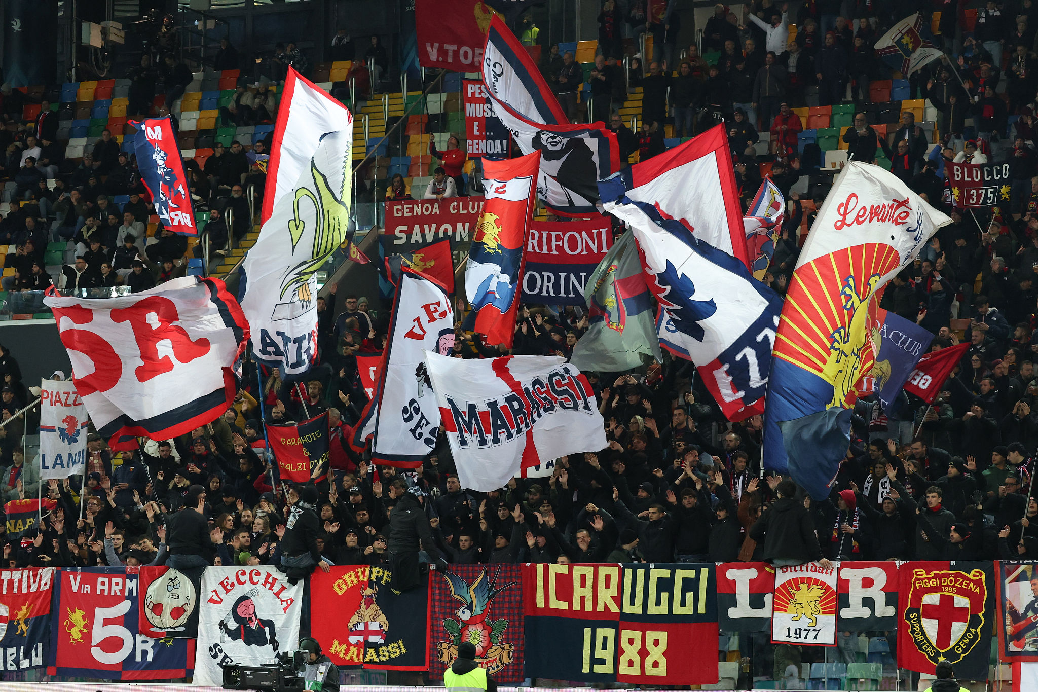 Un milione di euro per il nuovo store del Genoa: il piano di espansione del brand