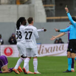 La Penna dirigerà Genoa-Cagliari: ecco la squadra completa