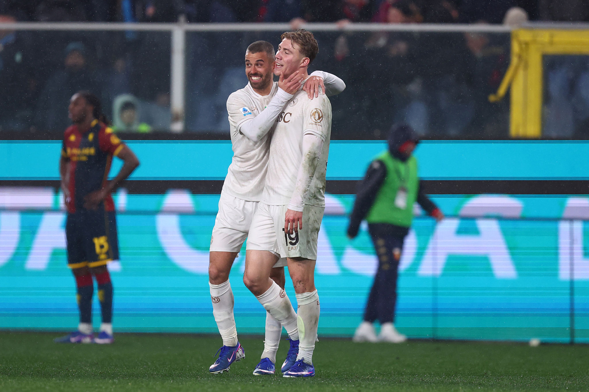 Napoli, la vittoria col Genoa costa 6,5 milioni: ecco perché