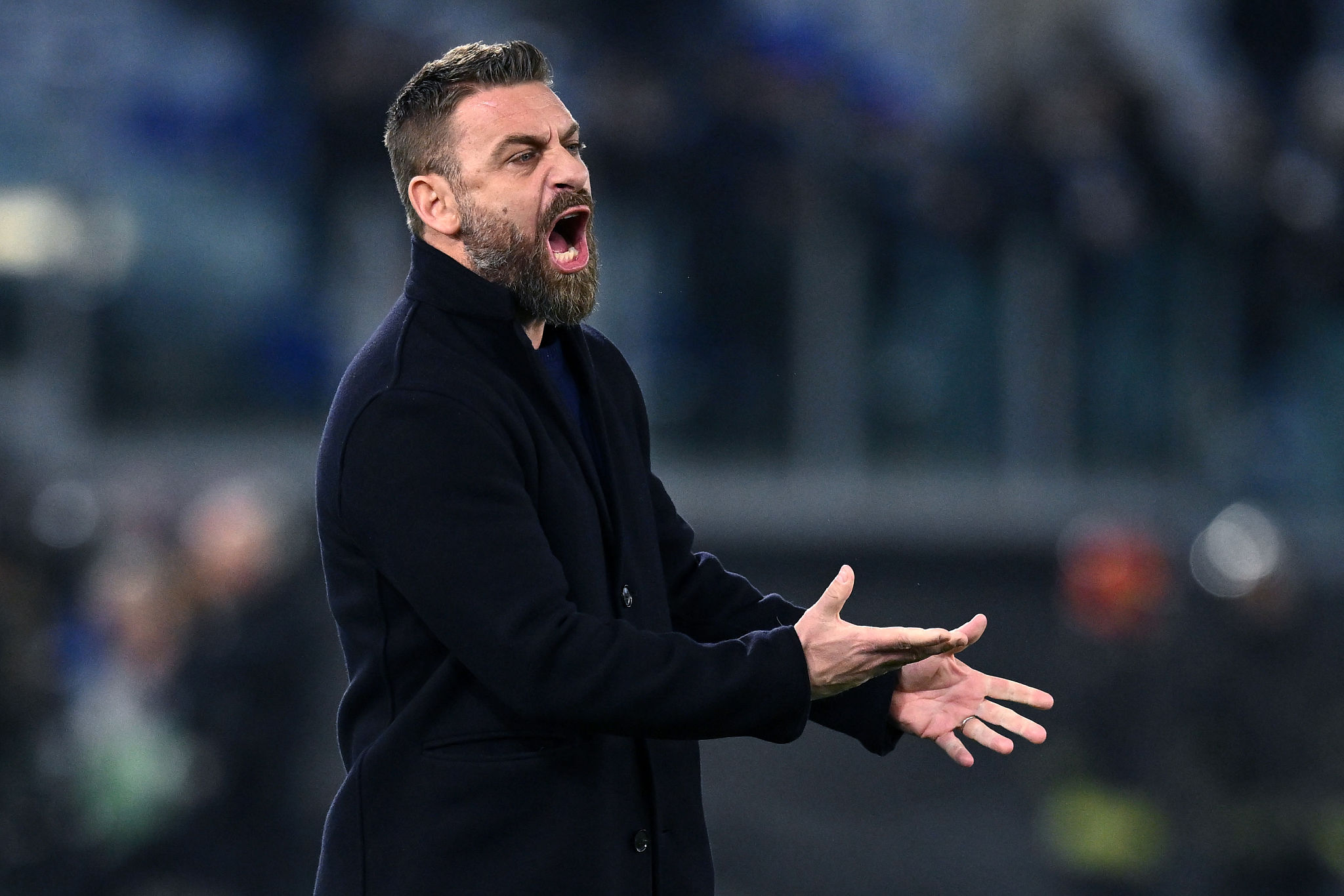 De Rossi plasma il Genoa: Amorim da play a mezzala