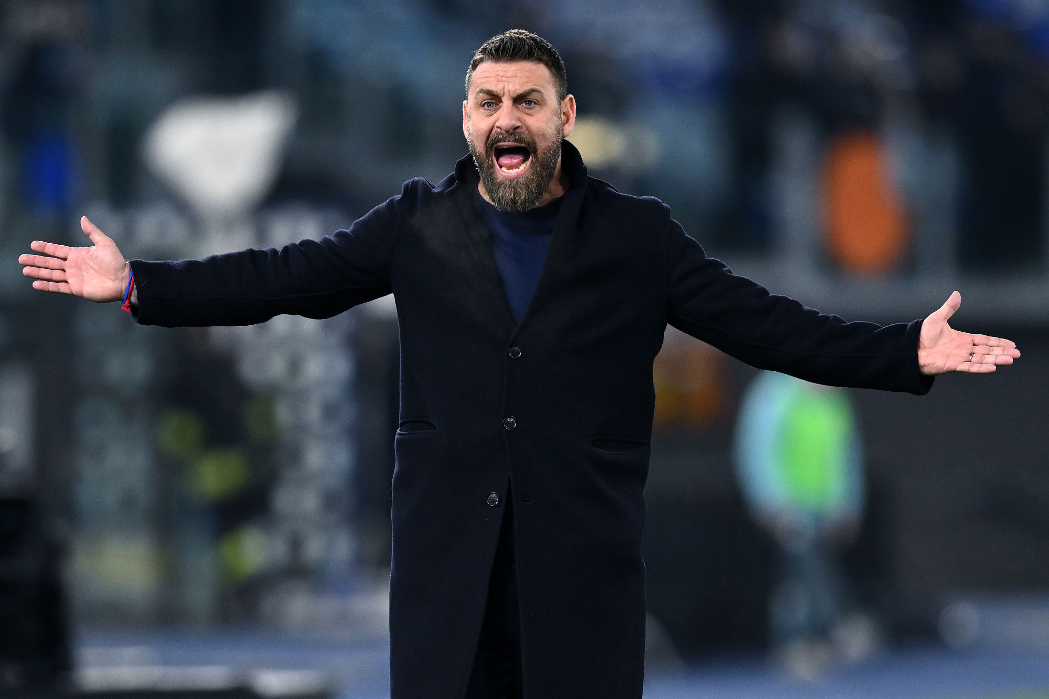 De Rossi e la sfida dei talenti: come il Genoa si prepara a blindare la difesa