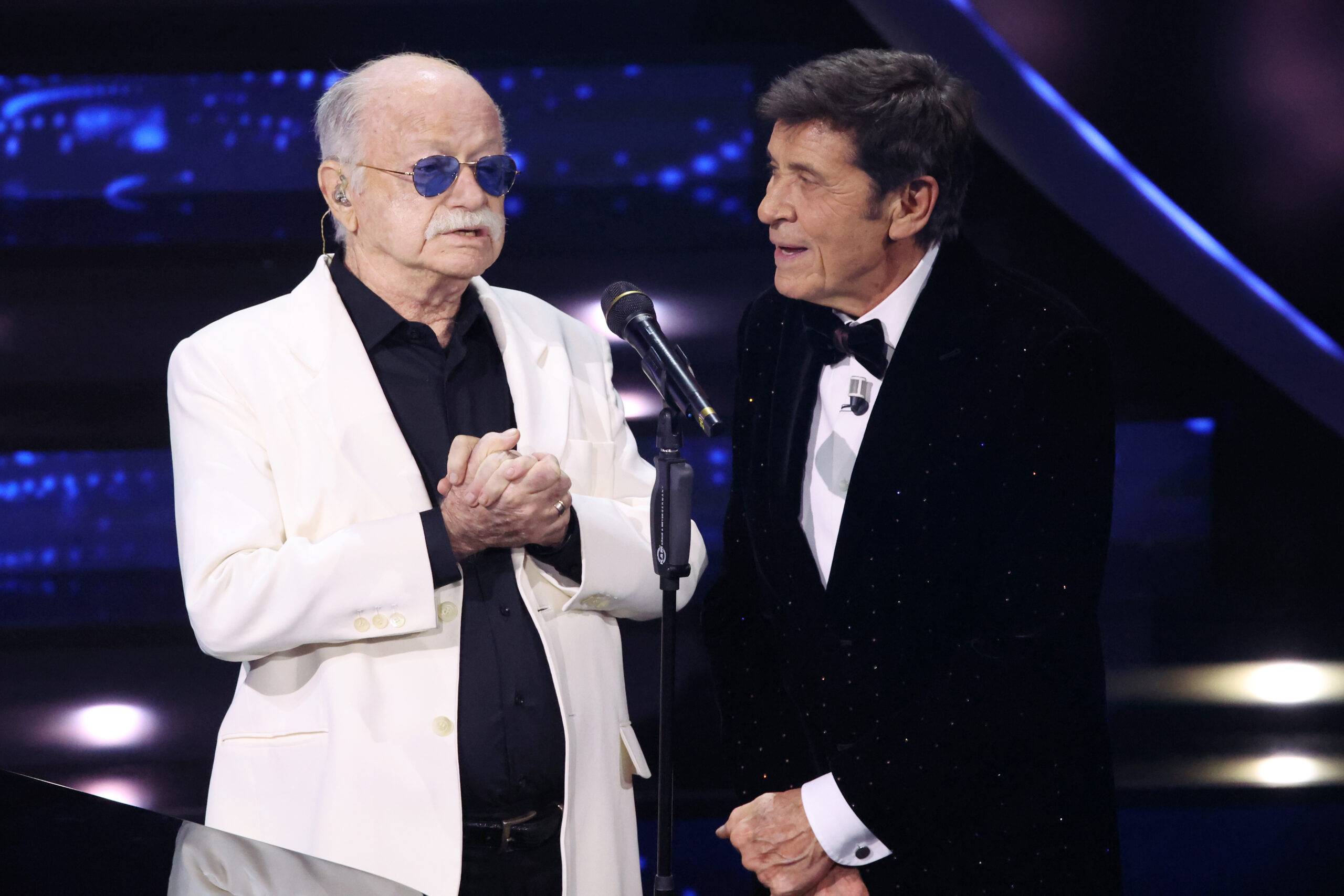 Addio a Gino Paoli: il cantautore che sognava una sola Genova nel pallone