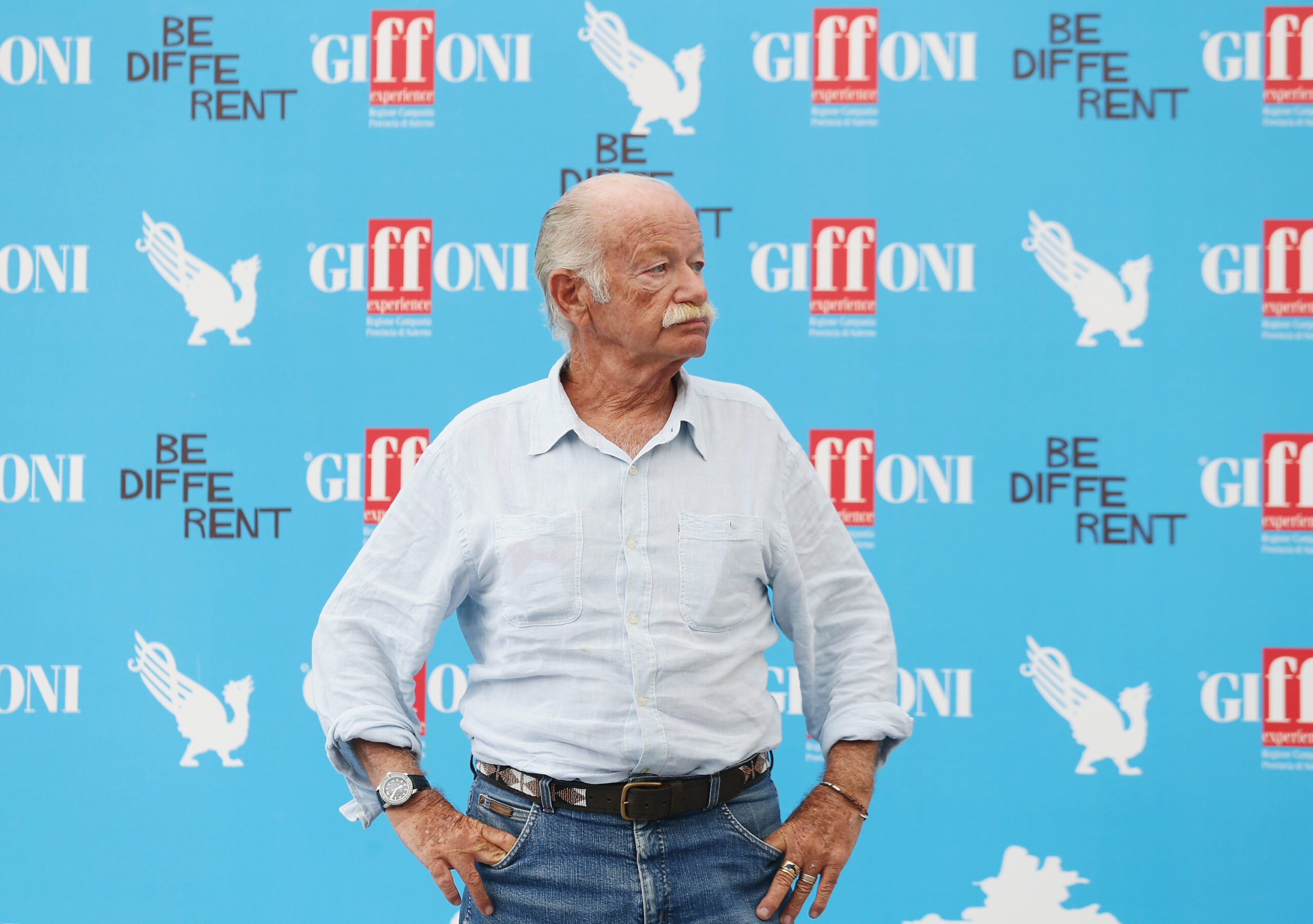 Addio a Gino Paoli, maestro della canzone italiana: dal tifo per i rossoblù a Coppi