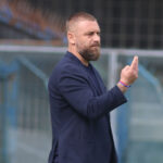 Genoa, la salvezza è blindata: De Rossi libera la sua gioia dopo il Verona