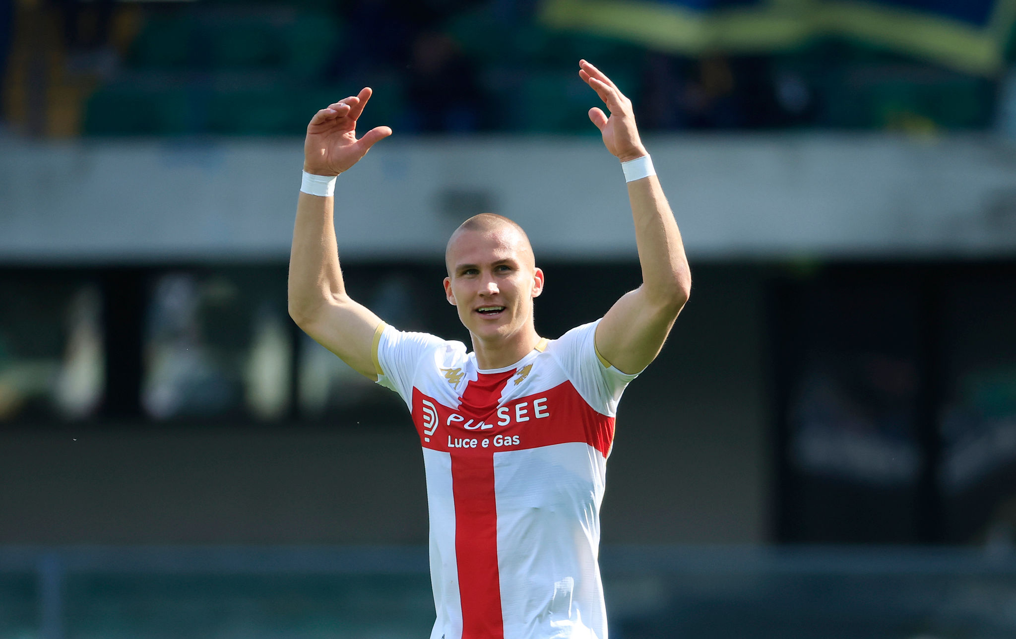 Di Canio accusa: "Mancava un rosso a Malen contro il Genoa, nessuno ne parla"