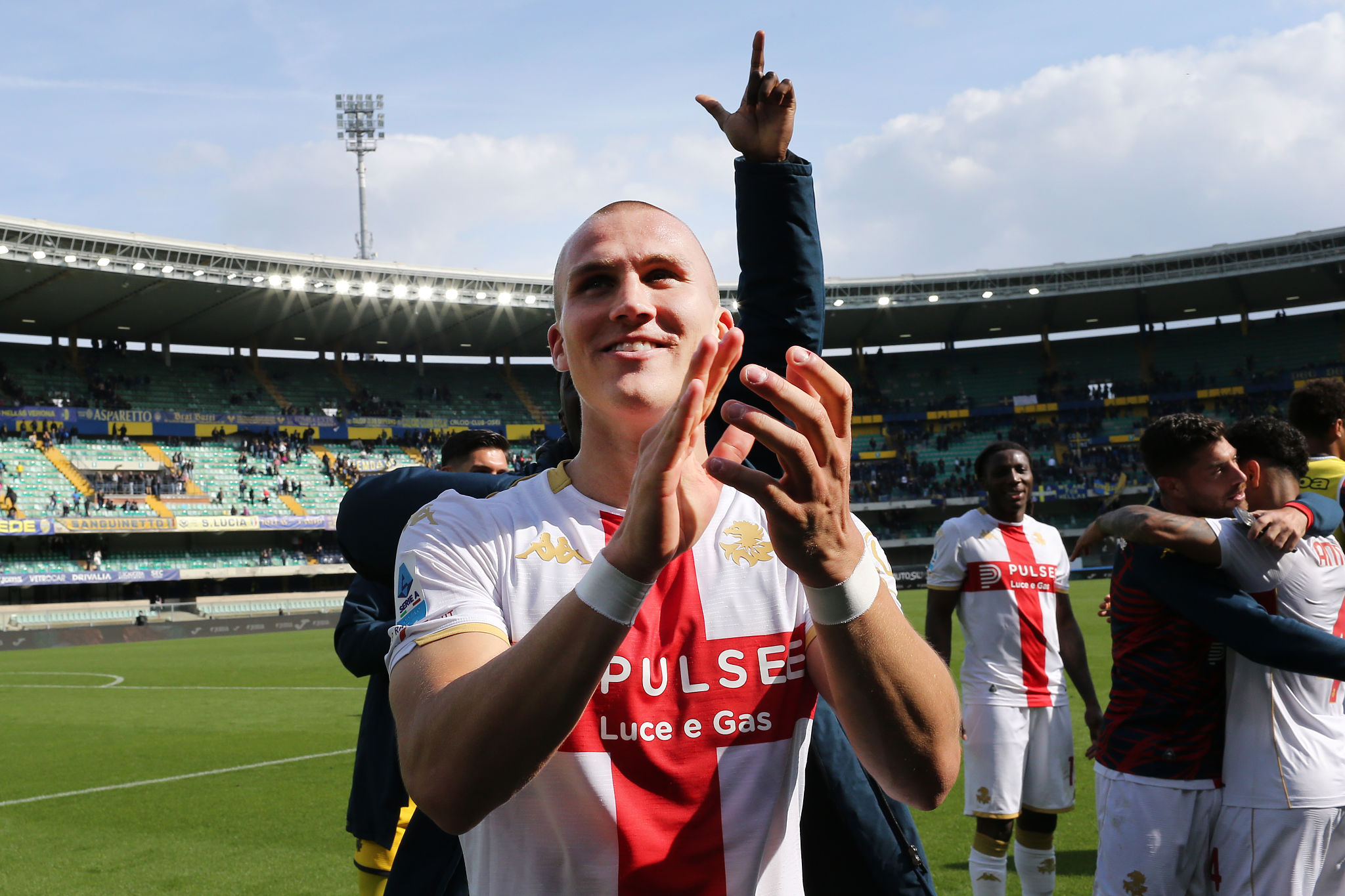 Serie A, il Genoa si libera: con la salvezza in tasca, ora fa paura alle big