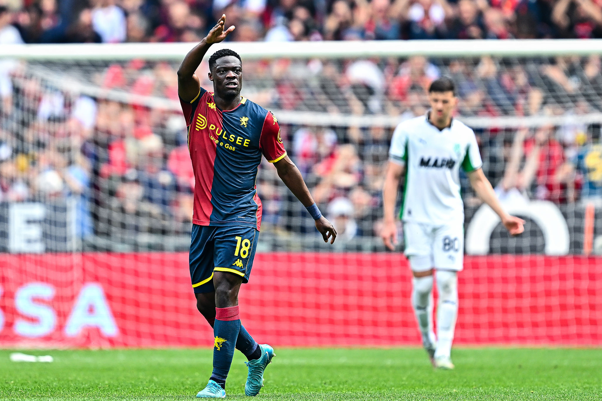 Ekuban celebra il Genoa: "Sabelli, che numero. Con De Rossi si dà tutto"