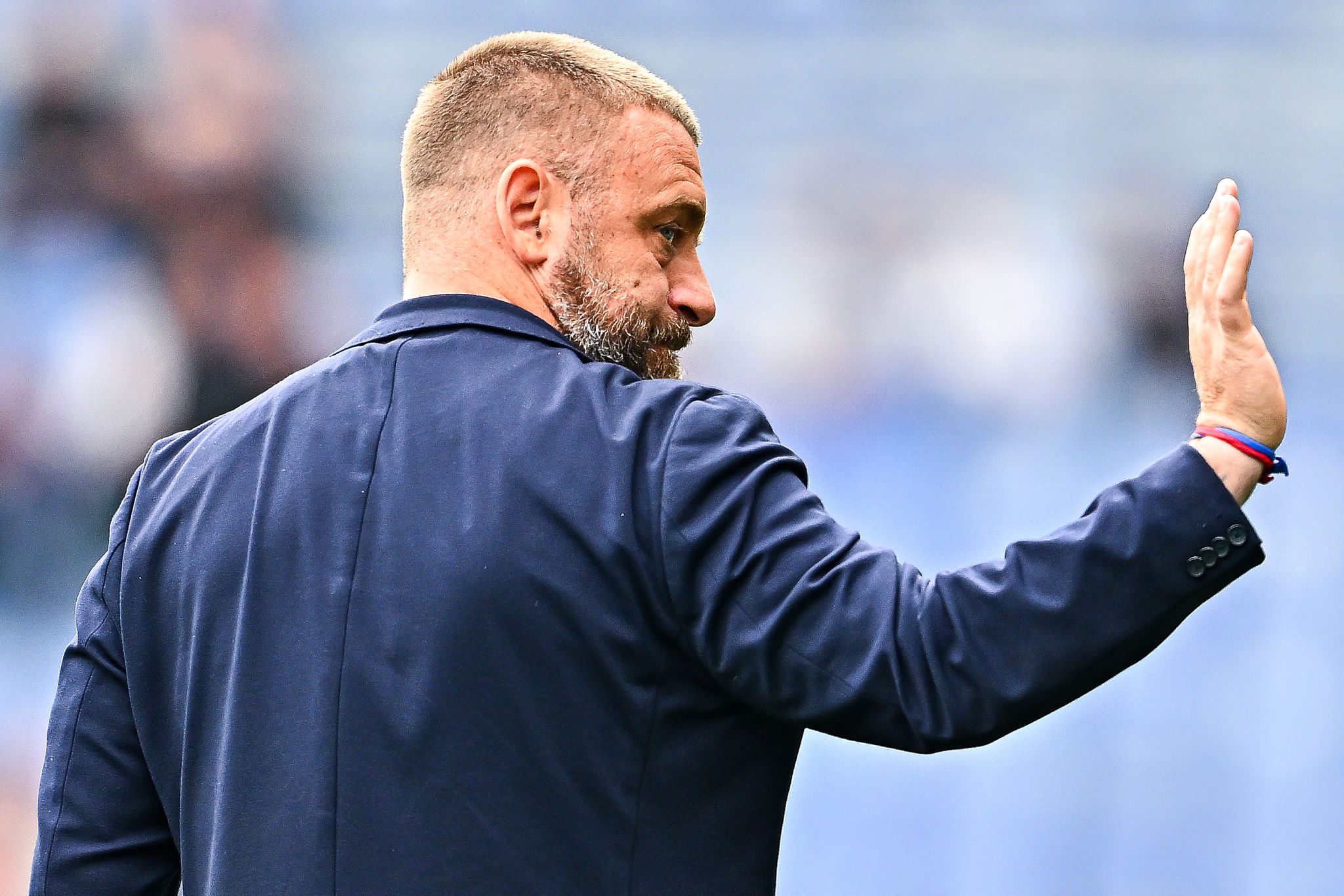 Daniele De Rossi disegna il futuro del Genoa. Ora la palla passa al club