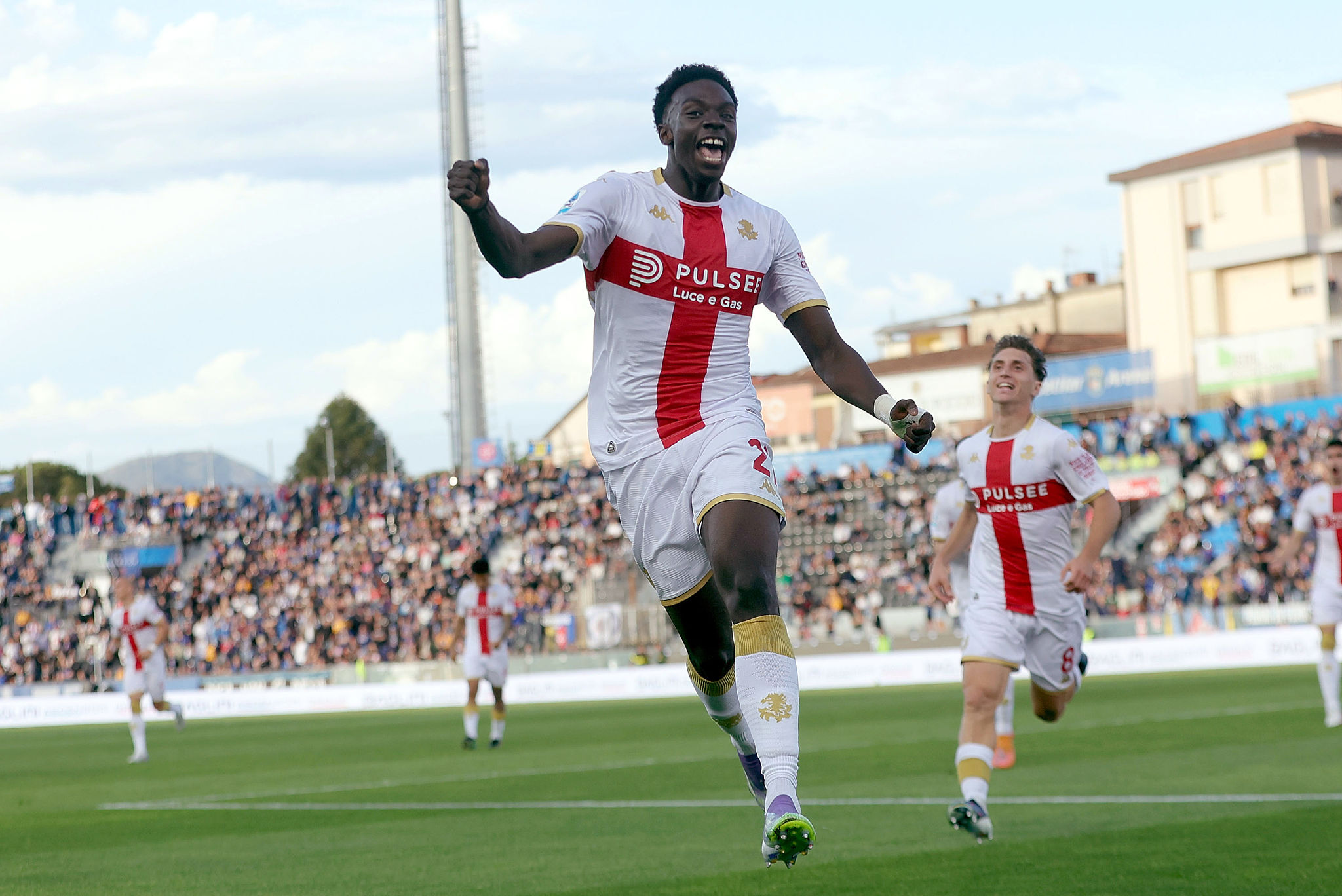 Genoa, Ekhator: “De Rossi mi ha dato fiducia, con il mister ho un rapporto speciale”