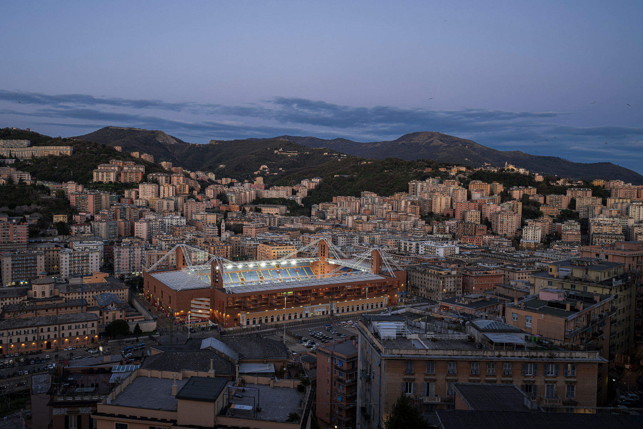 Stadio Ferraris, via al restyling: capienza ridotta e diecimila metri quadri di negozi