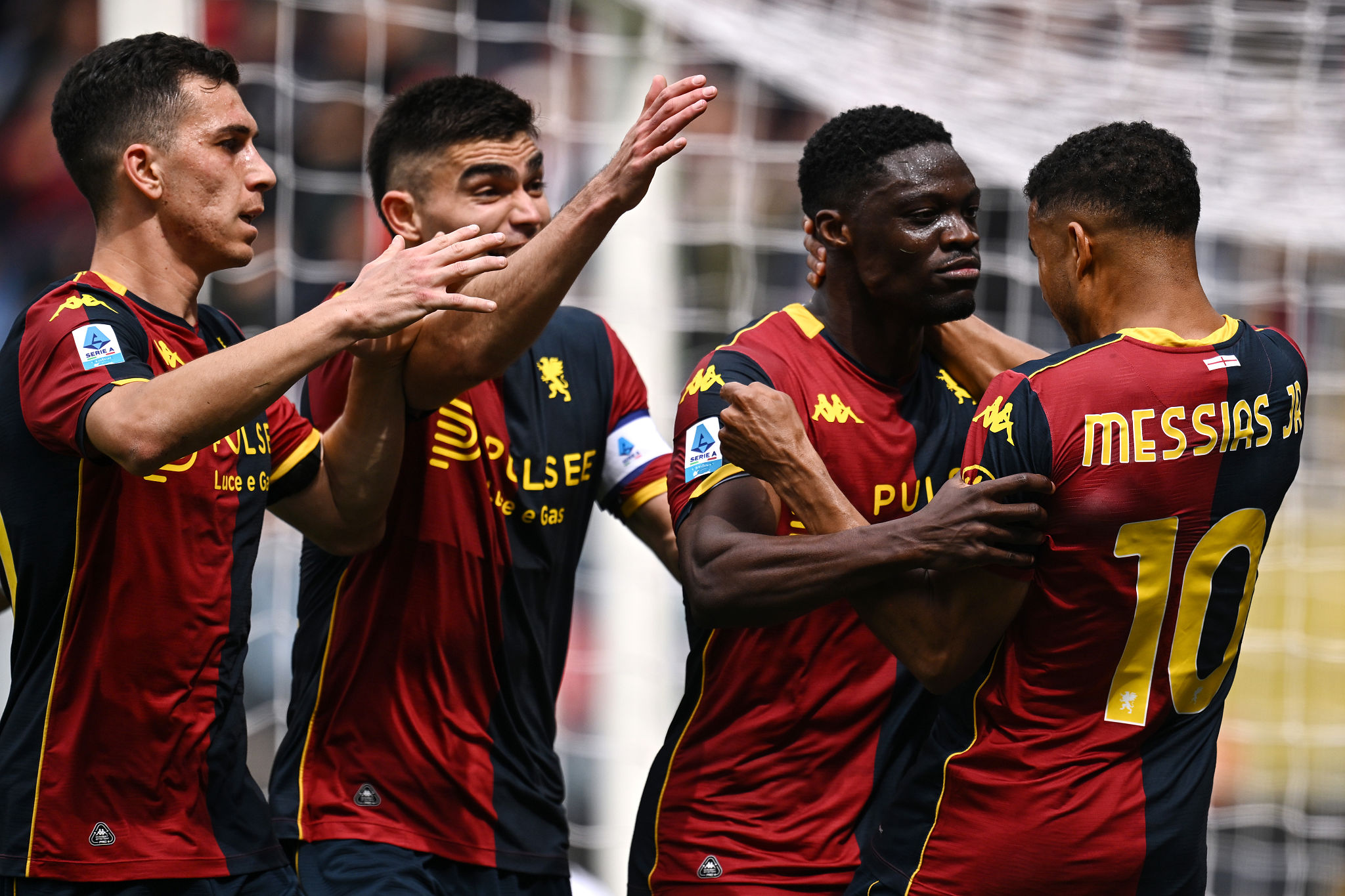 Ekuban lascia il Genoa, l'attaccante non rinnova: il Grifone punta su Havel
