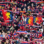 Un cuore grande così ripiegato dai tifosi: la cerimonia per la bandiera record del Genoa