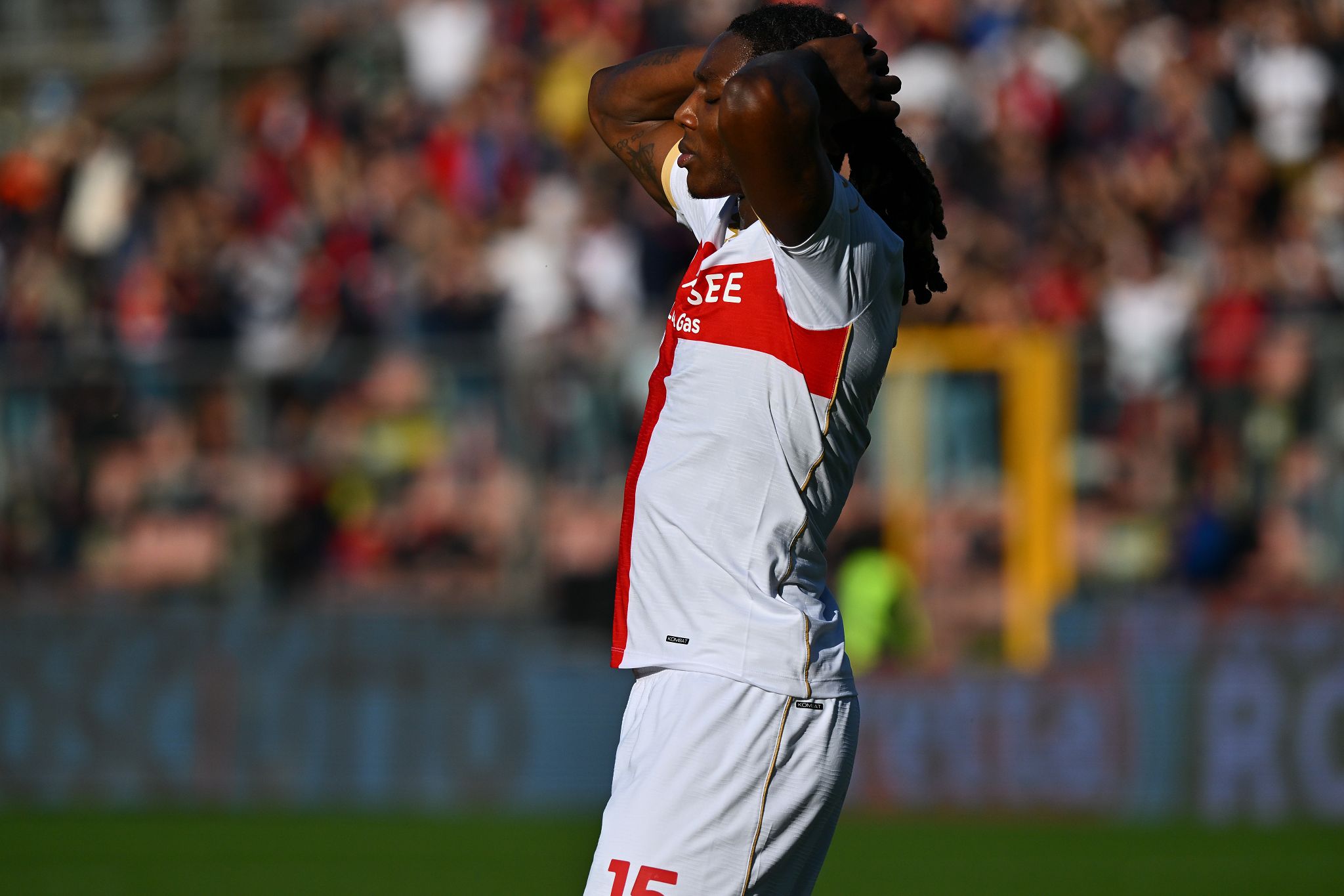 Offerte dalla Premier per Norton-Cuffy, ma il Genoa e De Rossi frenano