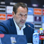 Genoa, l’ex van ’t Schip riparte dalla Nazionale: è il nuovo ct del Kazakistan