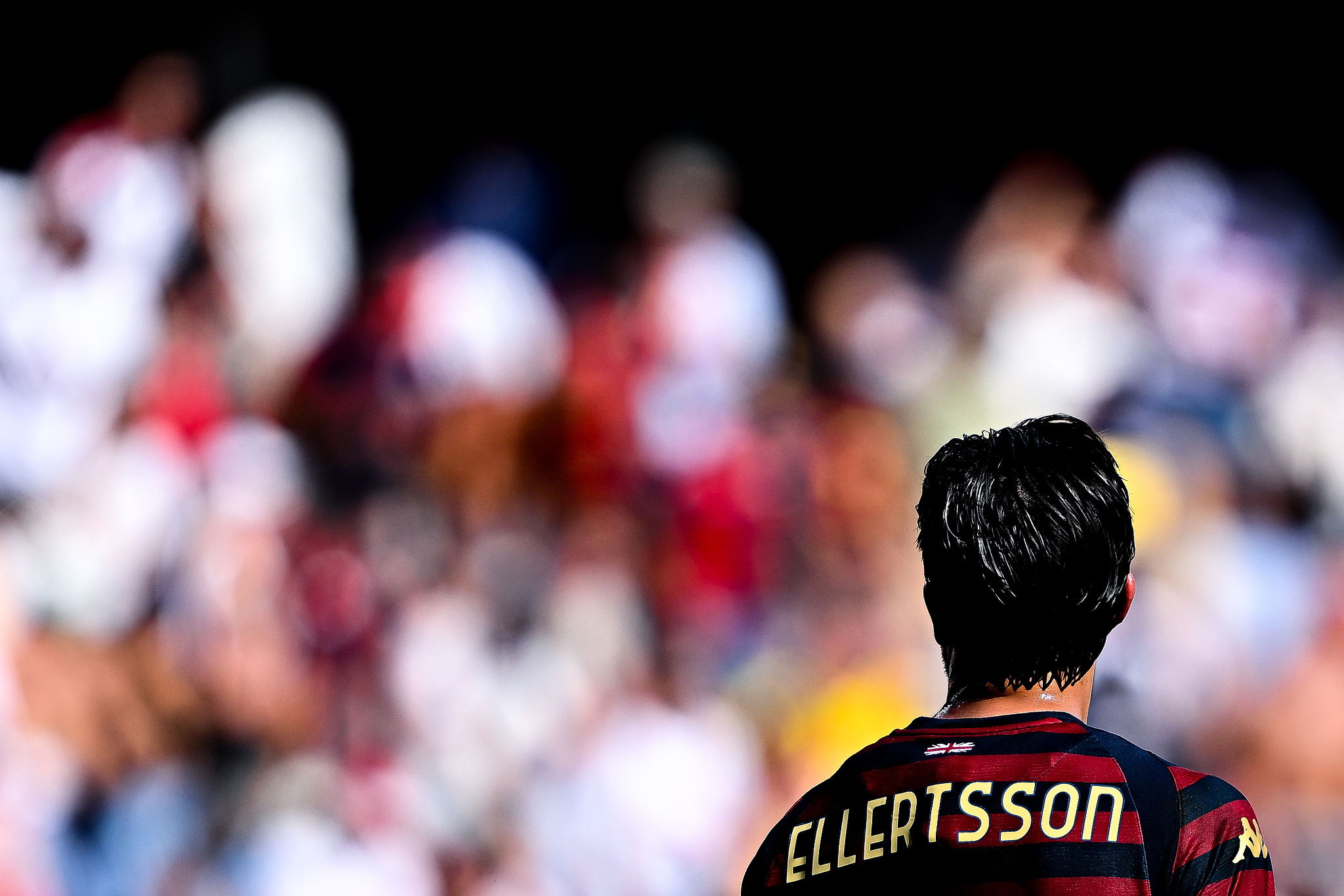 Ellertsson, spavento in nazionale: colpo al ginocchio ma nessun allarme