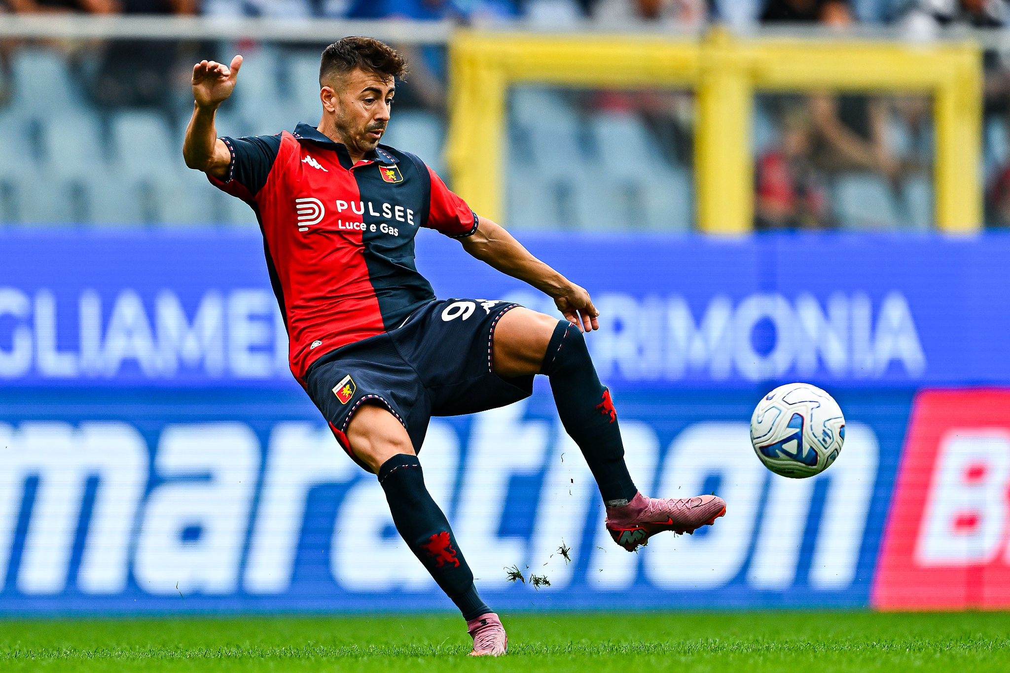 Fiocco in arrivo per El Shaarawy, l'attaccante del Genoa diventa papà