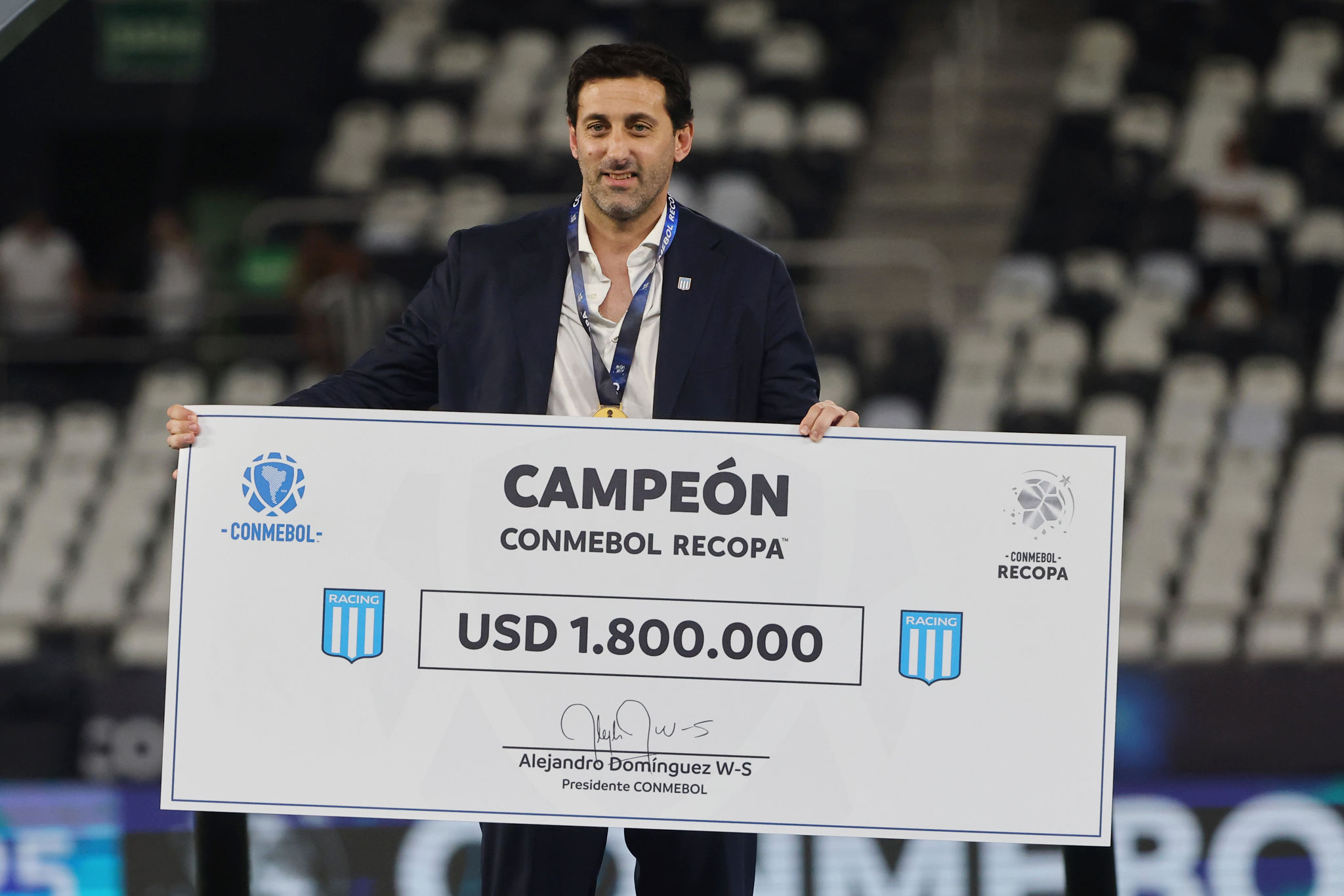 Incontro a sorpresa in Argentina, Milito e Zuculini accolgono Franco Abrile